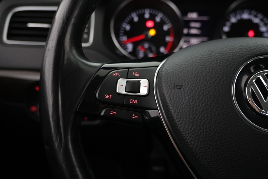 Volkswagen Jetta vaihtoauto