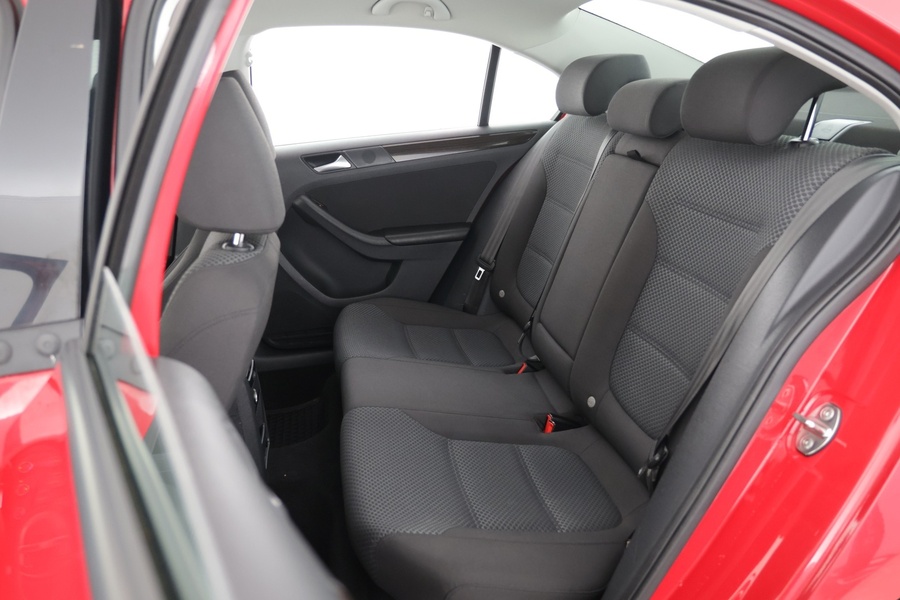 Volkswagen Jetta vaihtoauto