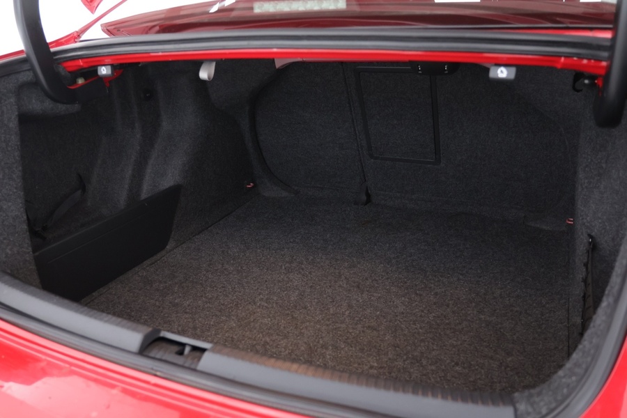 Volkswagen Jetta vaihtoauto