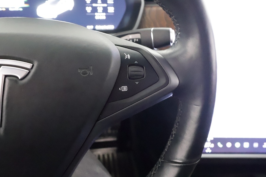 Tesla Model S vaihtoauto