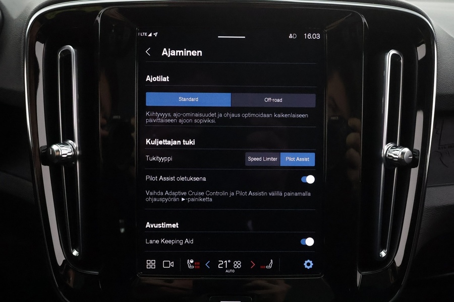 Volvo C40 vaihtoauto