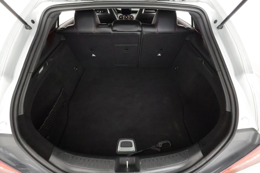 Mercedes-Benz CLA vaihtoauto