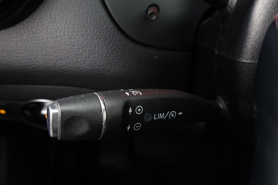 Mercedes-Benz CLA vaihtoauto