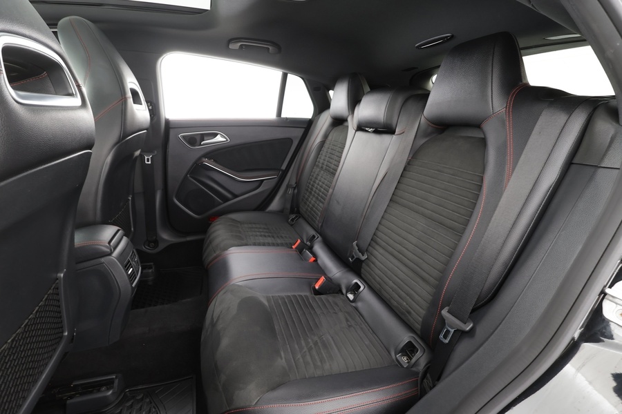 Mercedes-Benz CLA vaihtoauto