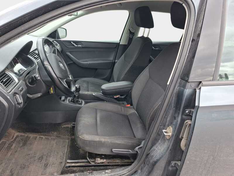 Skoda Rapid vaihtoauto