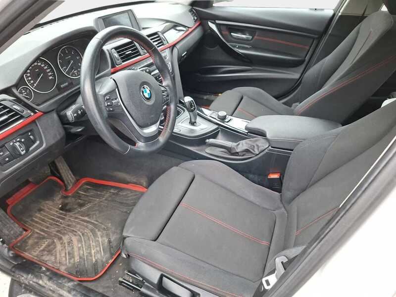 BMW 320 vaihtoauto
