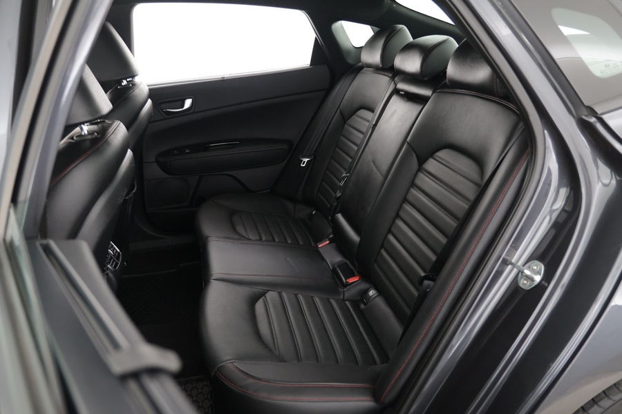 Kia Optima vaihtoauto