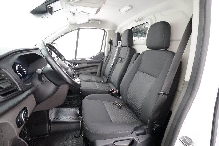 Ford Transit Custom vaihtoauto