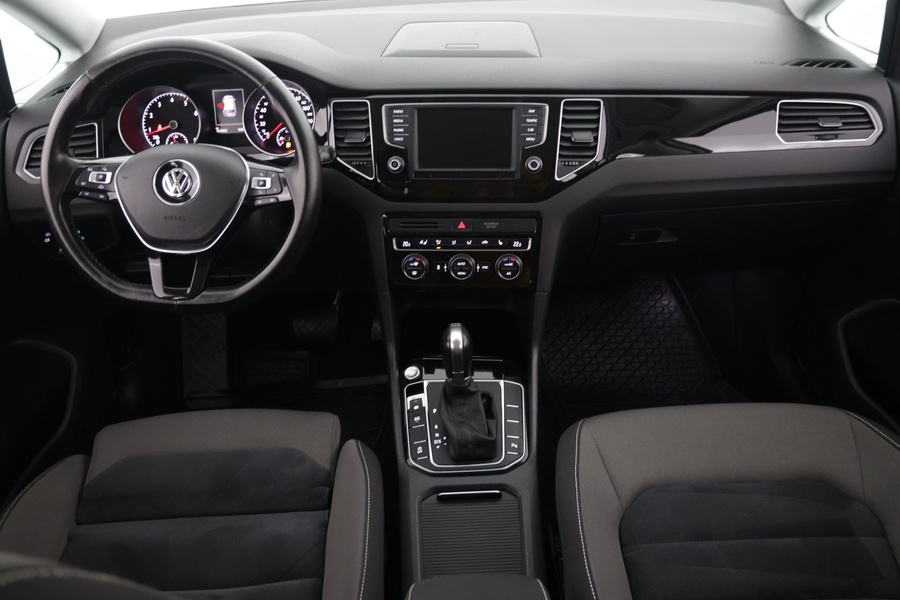 Volkswagen Golf Sportsvan vaihtoauto