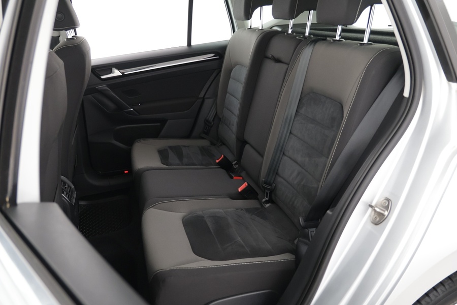 Volkswagen Golf Sportsvan vaihtoauto