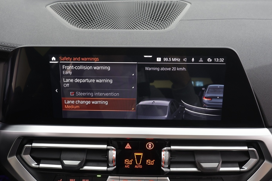 BMW 320 vaihtoauto