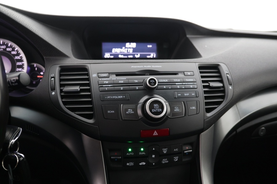 Honda Accord vaihtoauto