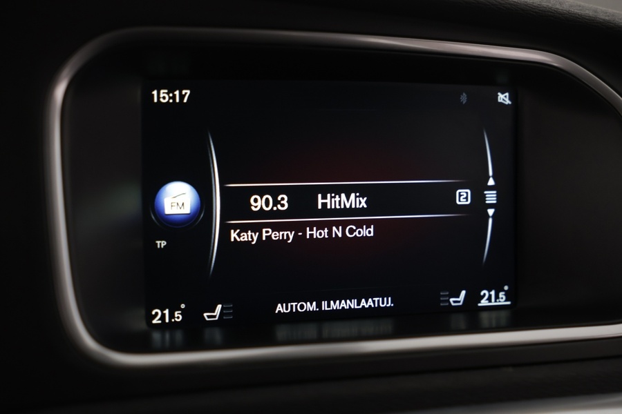 Volvo V40 Cross Country vaihtoauto