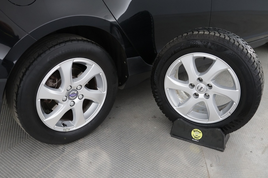 Volvo V40 Cross Country vaihtoauto