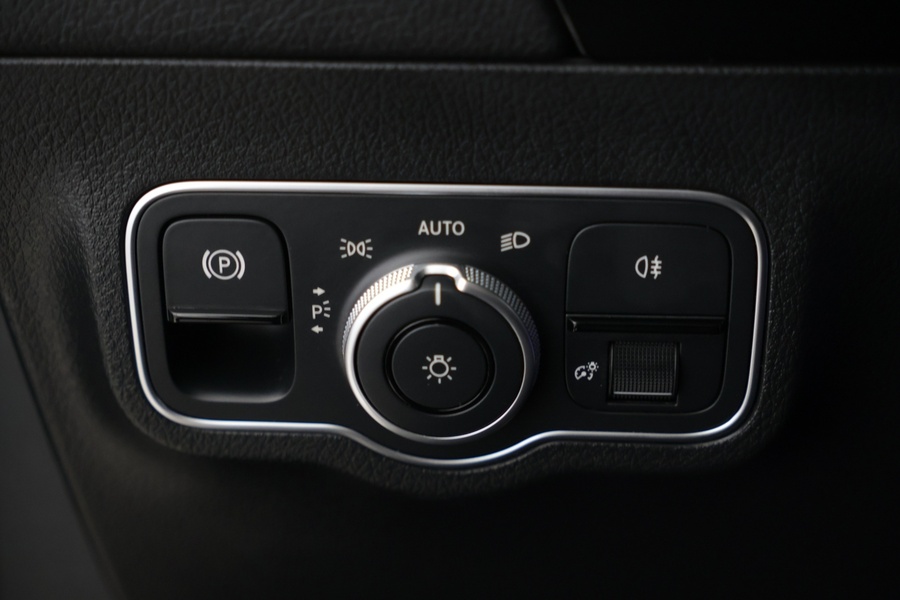 Mercedes-Benz EQA vaihtoauto