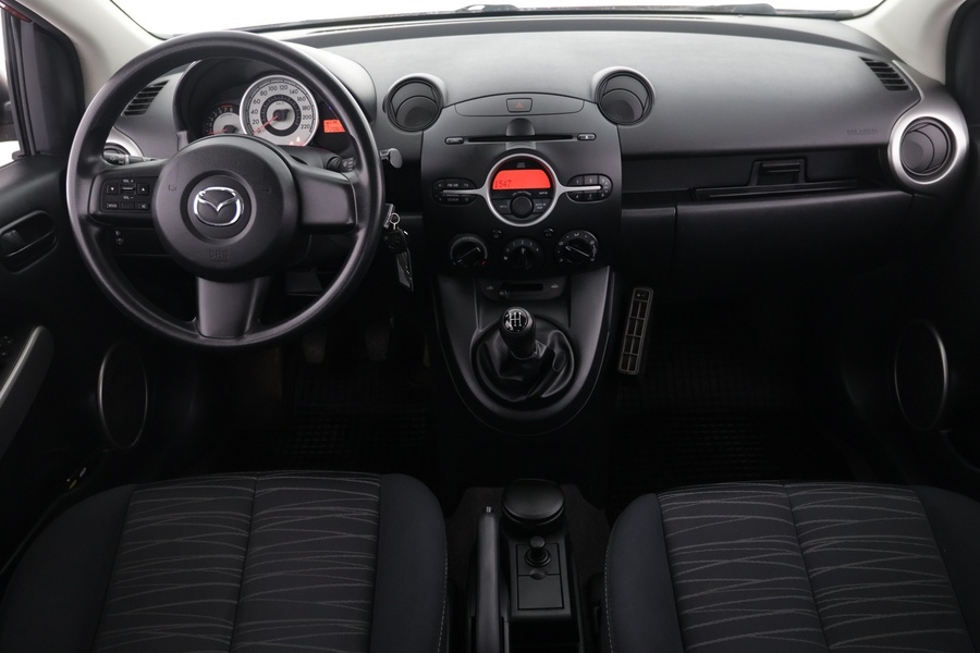 Mazda 2 vaihtoauto