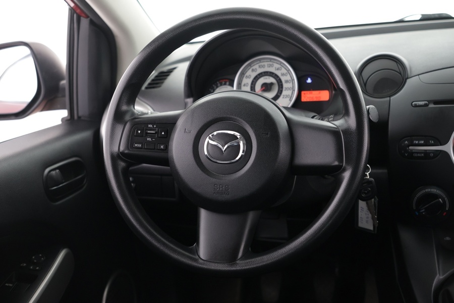 Mazda 2 vaihtoauto