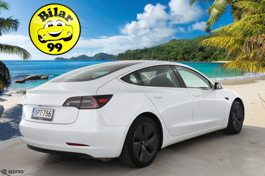 Tesla Model 3 vaihtoauto