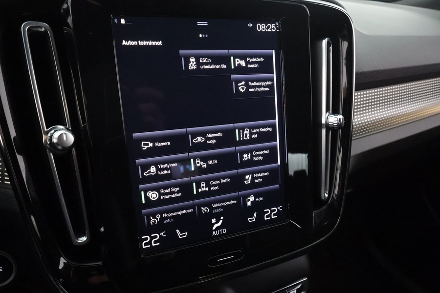 Volvo XC40 vaihtoauto