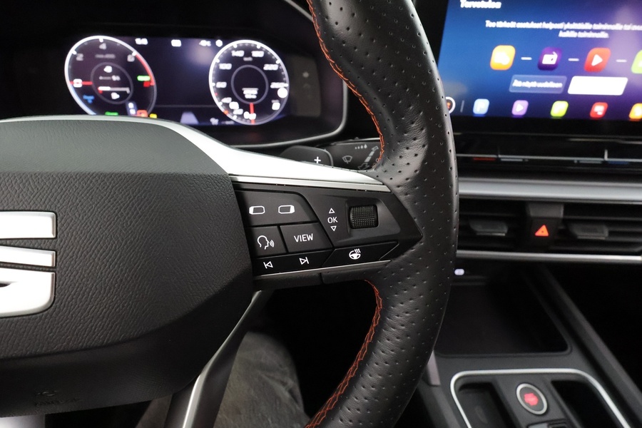 SEAT Leon Sportstourer vaihtoauto