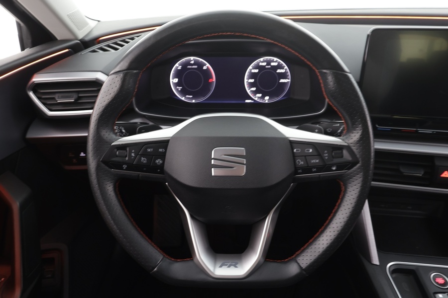 SEAT Leon Sportstourer vaihtoauto