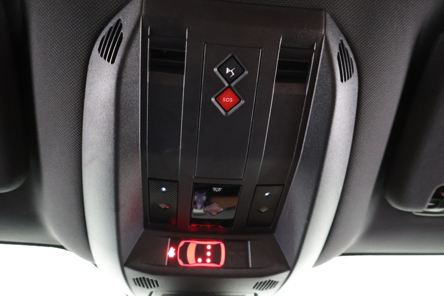 DS 7 Crossback vaihtoauto