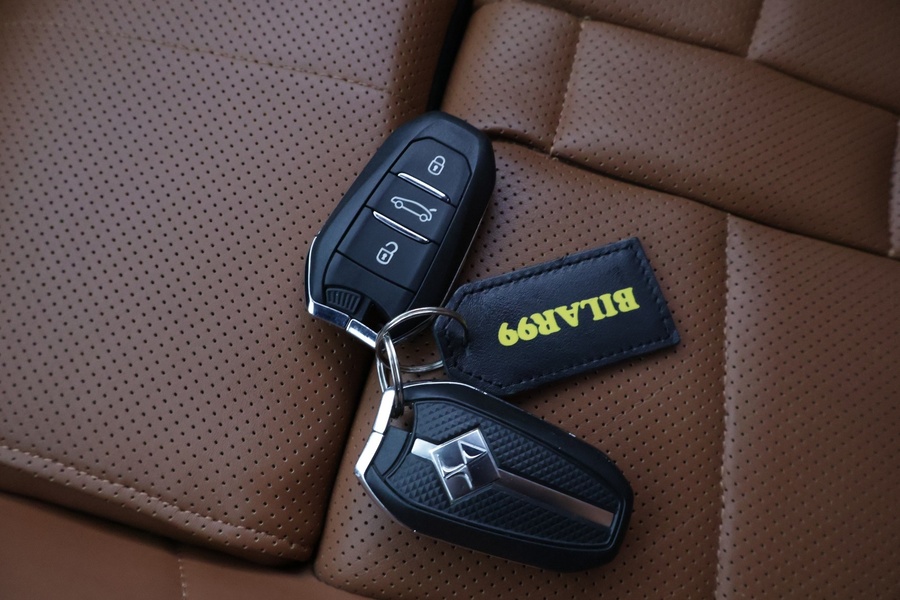 DS 7 Crossback vaihtoauto