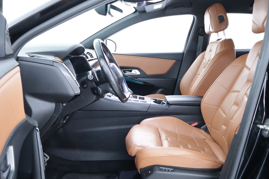 DS 7 vaihtoauto
