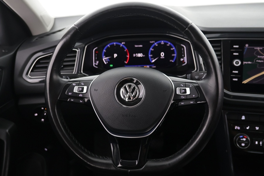 Volkswagen T-Roc vaihtoauto