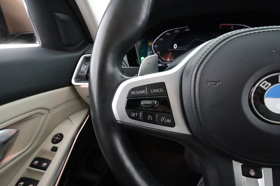 BMW 330 vaihtoauto
