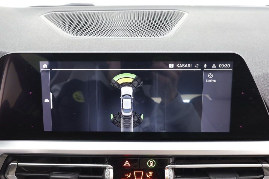 BMW 330 vaihtoauto