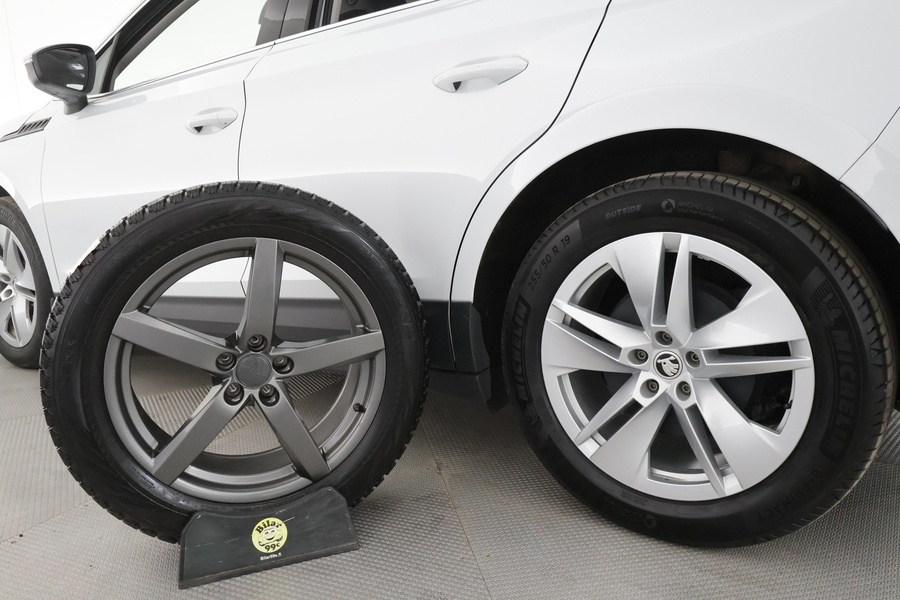 Skoda Enyaq vaihtoauto