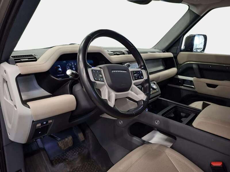 Land Rover Defender vaihtoauto