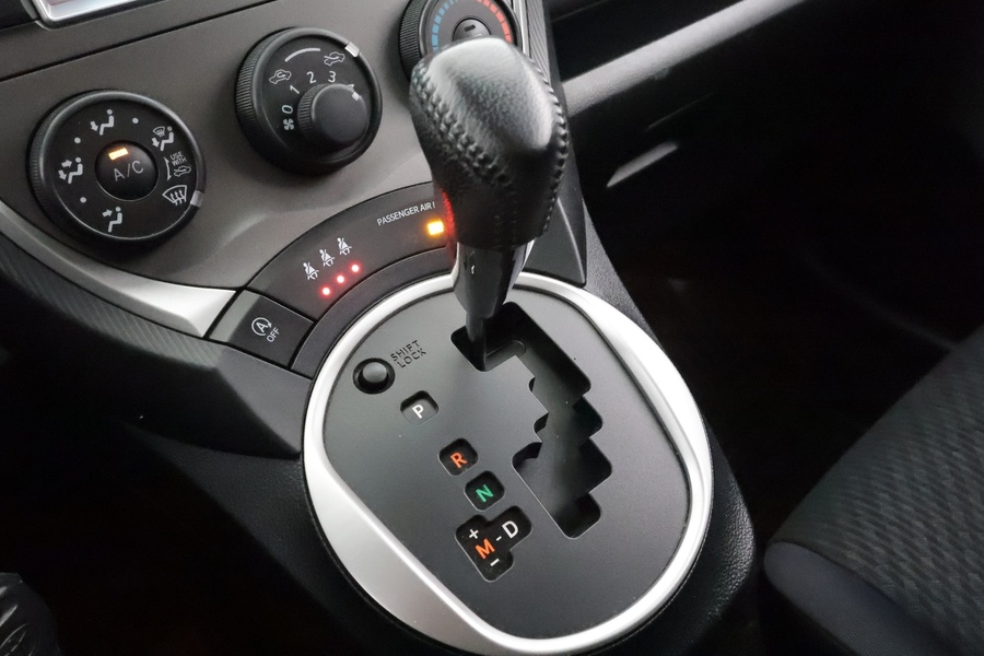 Toyota Verso-S vaihtoauto