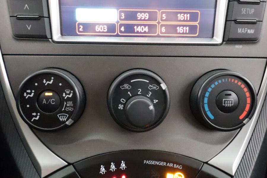 Toyota Verso-S vaihtoauto