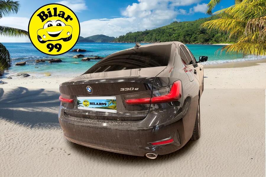 BMW 330 vaihtoauto