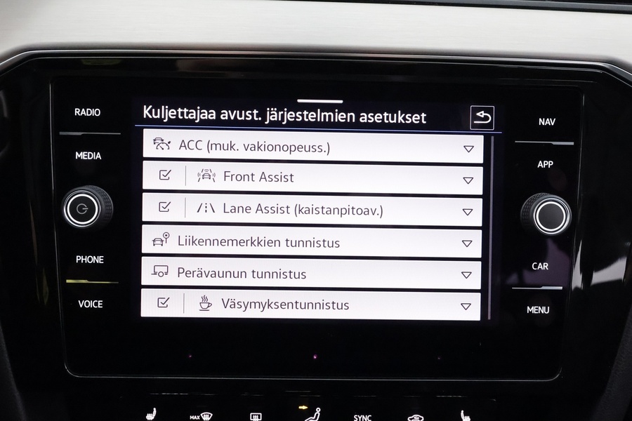 Volkswagen Passat vaihtoauto