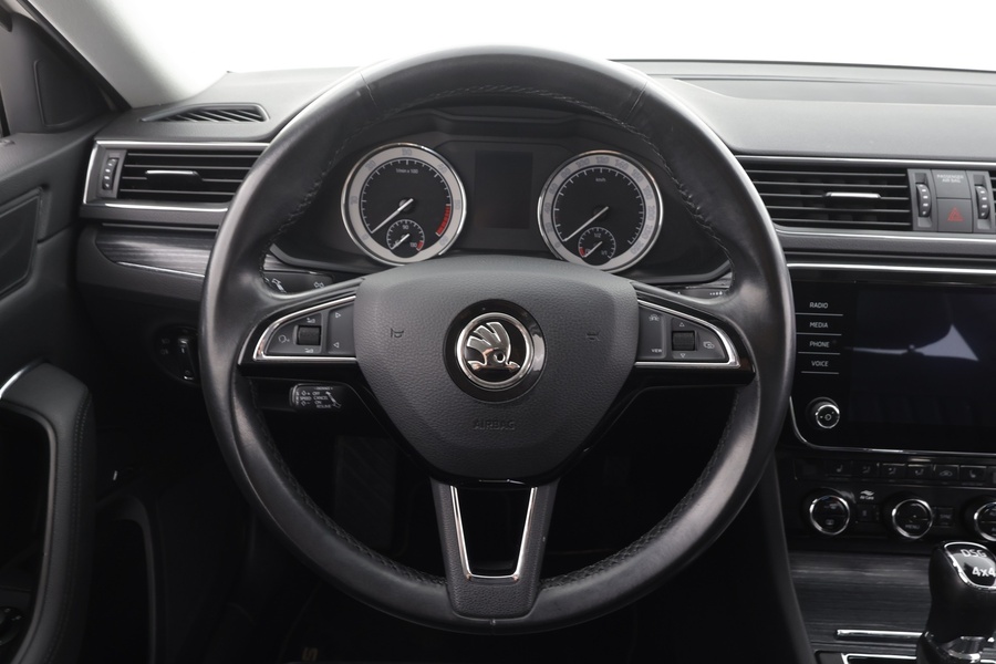 Skoda Superb vaihtoauto