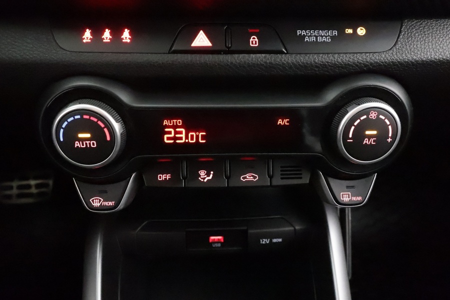 Kia Stonic vaihtoauto