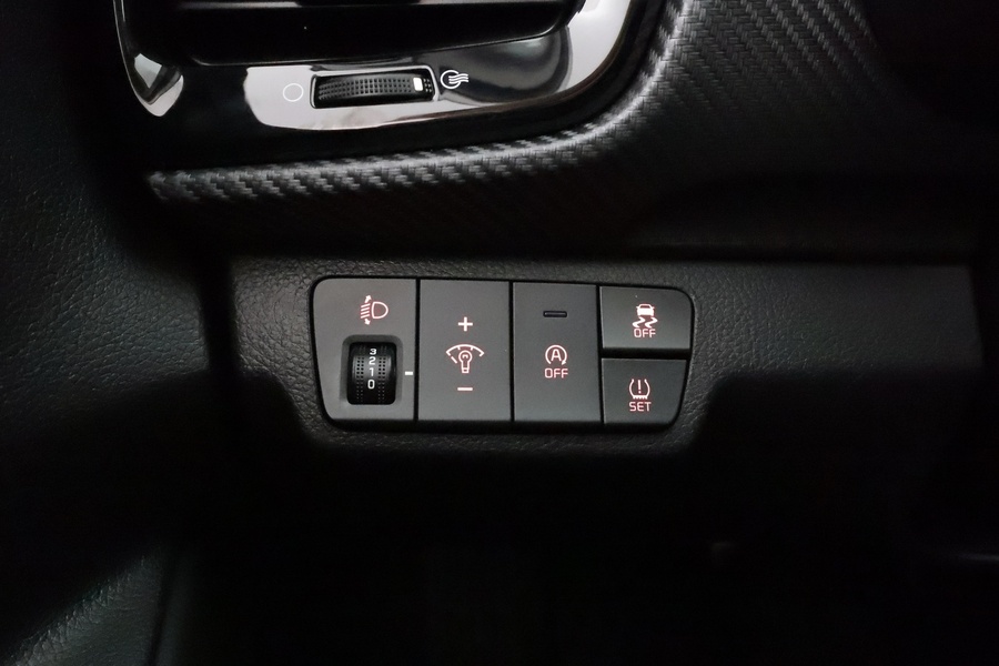 Kia Stonic vaihtoauto