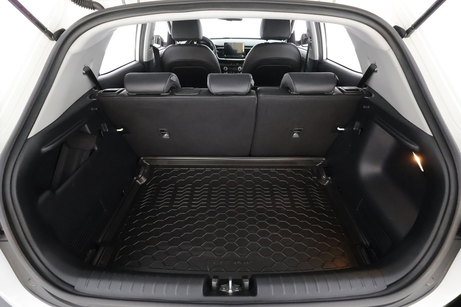 Kia Stonic vaihtoauto