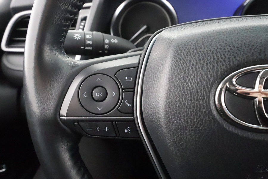 Toyota Camry vaihtoauto