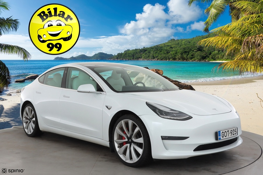 Tesla Model 3 vaihtoauto