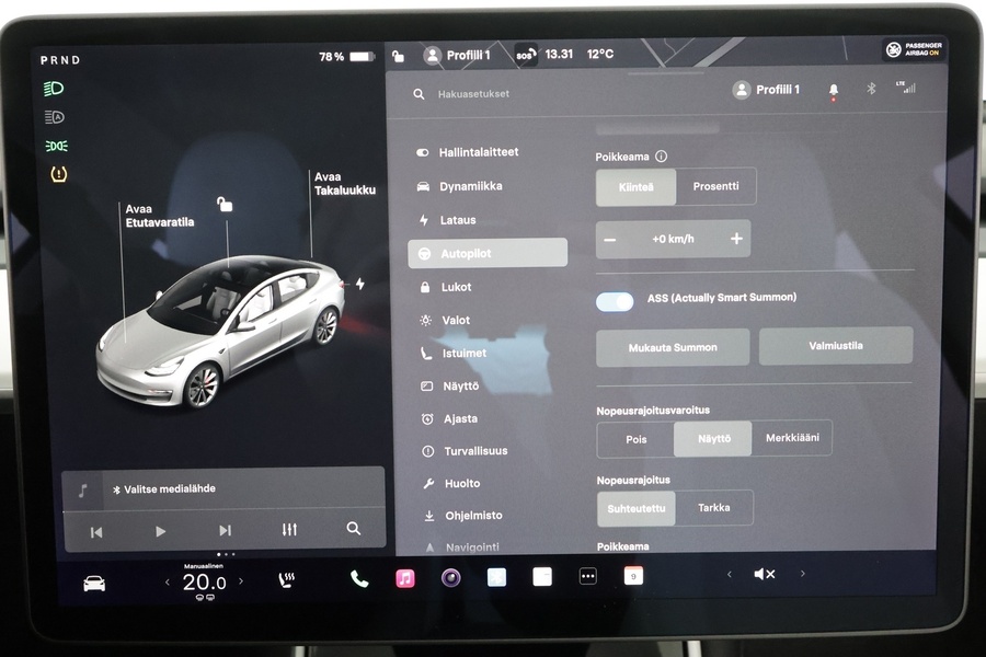 Tesla Model 3 vaihtoauto