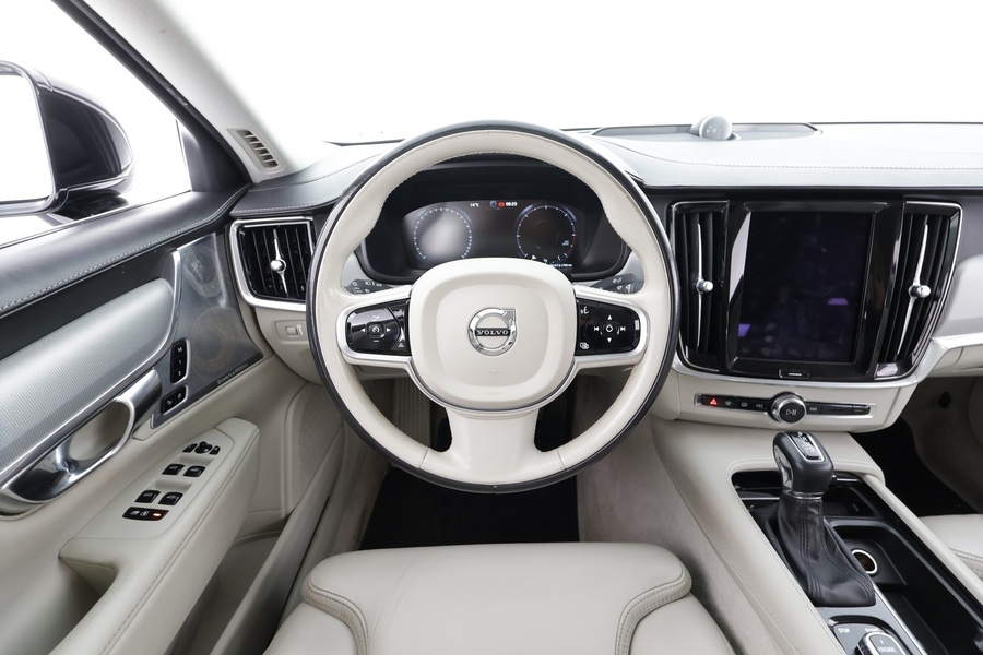 Volvo S90 vaihtoauto