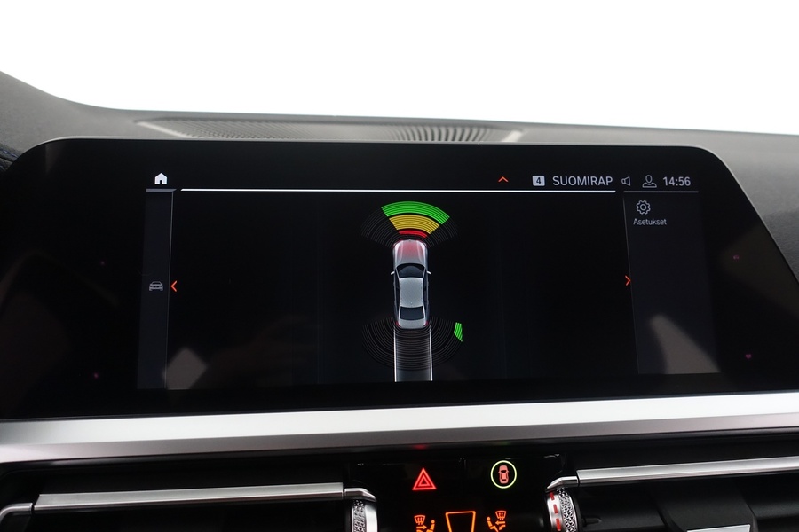 BMW 320 vaihtoauto