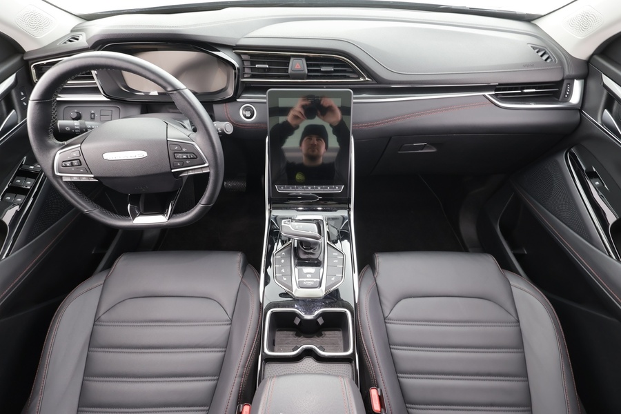 Maxus Euniq 6 vaihtoauto