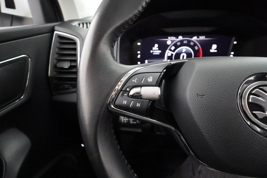 Skoda Karoq vaihtoauto