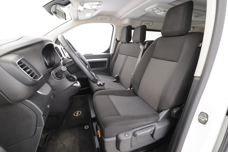 Opel Zafira-e vaihtoauto