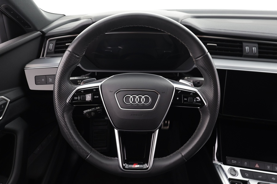 Audi Q8 e-tron vaihtoauto